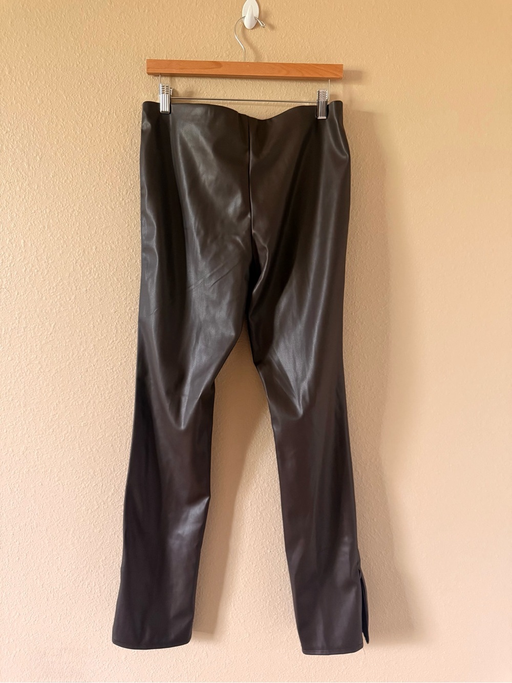 H&M Brown Faux Leather Straight-Leg Pants - Picture 5 of 7
